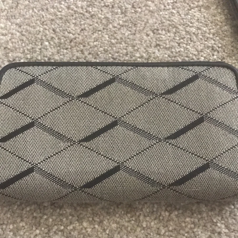 Fossil Zip Wrislet Wallet